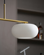Linear 3-globe pendel, hvide glasskærme, nikkel eller guld