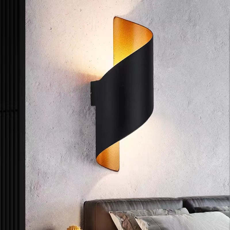 Travin Spiral Conch-Shaped Outdoor Wall Lamp, Black, White, or Gold