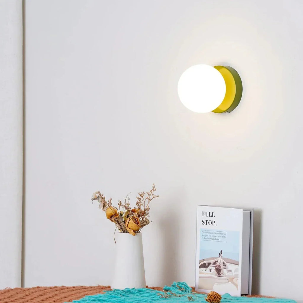 Glaskuppel Væglampe, Nordisk Stil, Metalfod, LED Accentlys