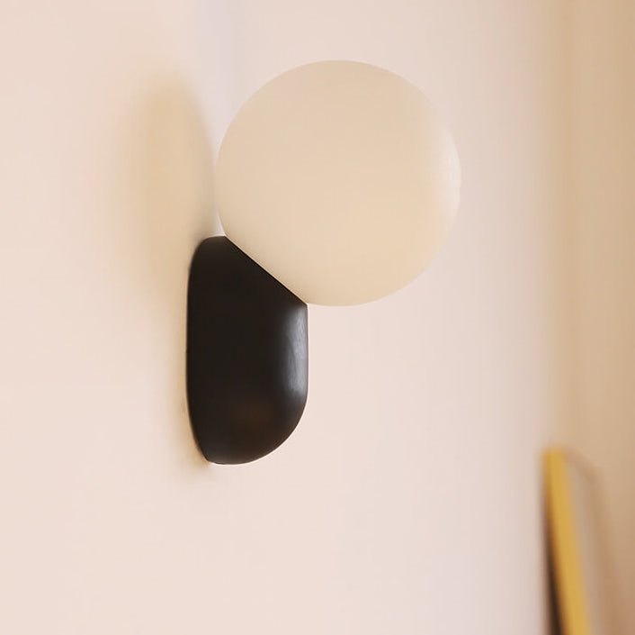 Applique murale globe en verre, base en résine, luminaire câblé G9 pour chambres