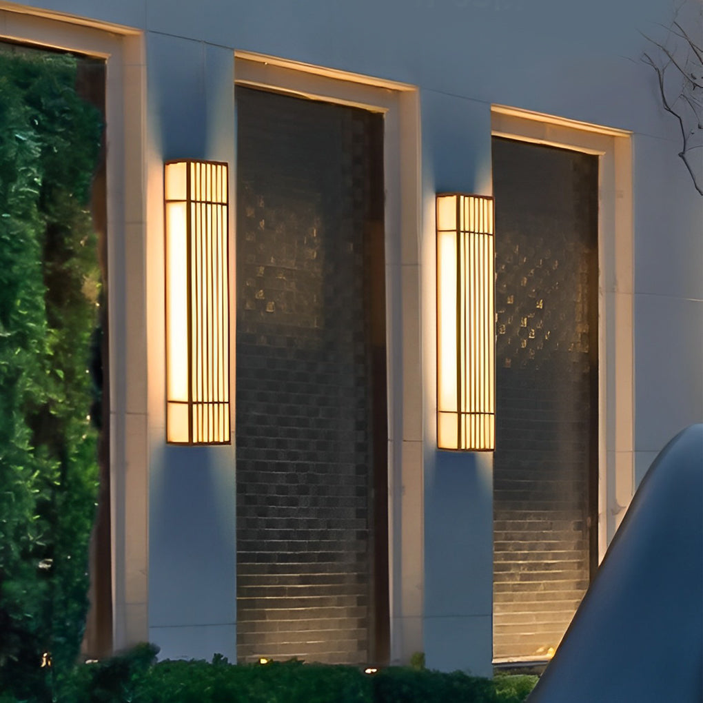 Applique murale extérieure en acier nervuré Grateful, design rétro à grille verticale LED