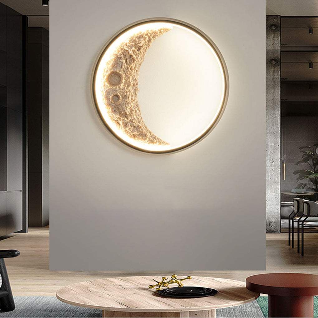 Sigmn Crescent Moon aluminium vegglampe for utendørsområder