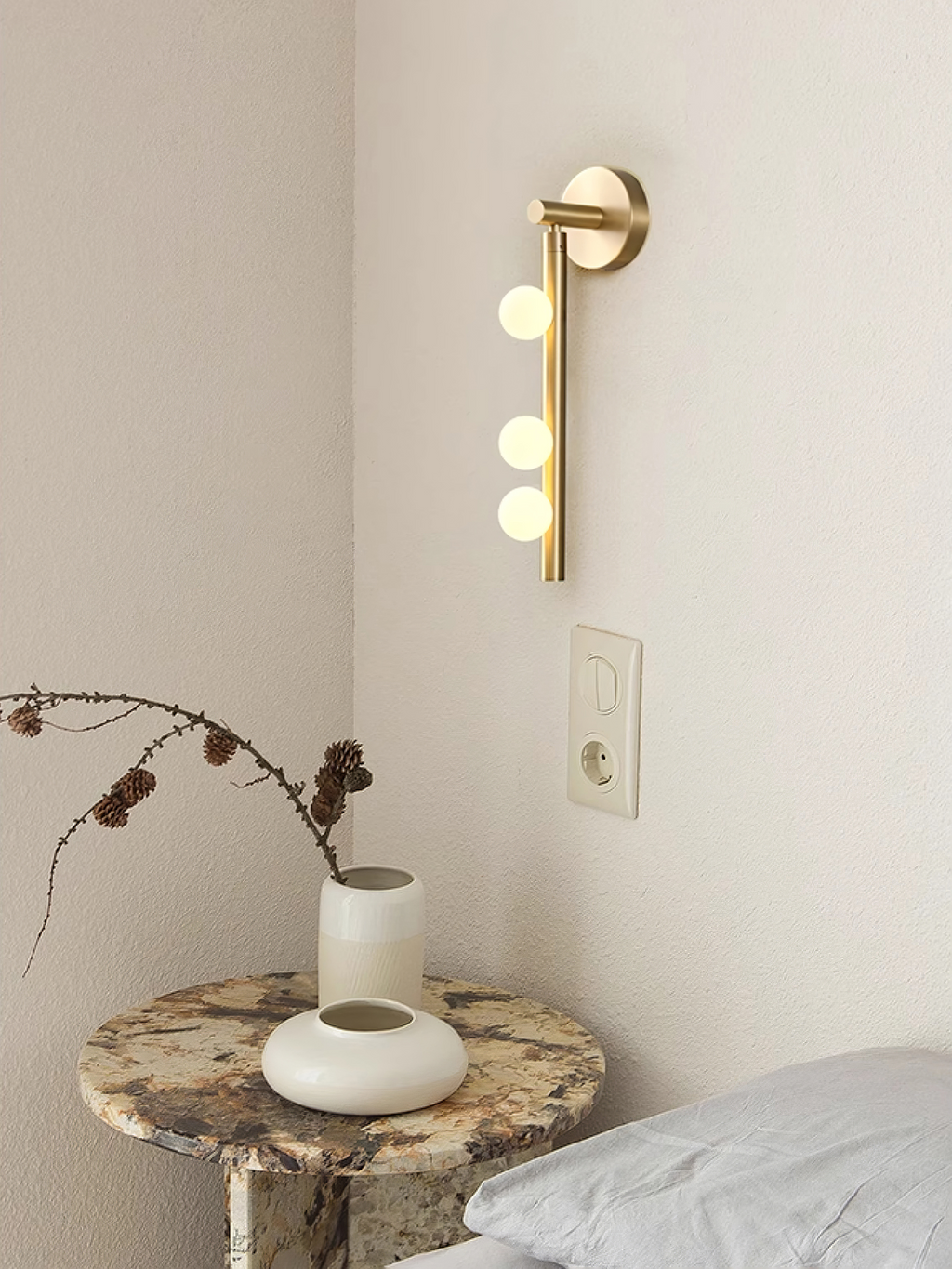 Glasrør Væglampe, Blæste Glasglobusser, Messingfinish, G4 LED