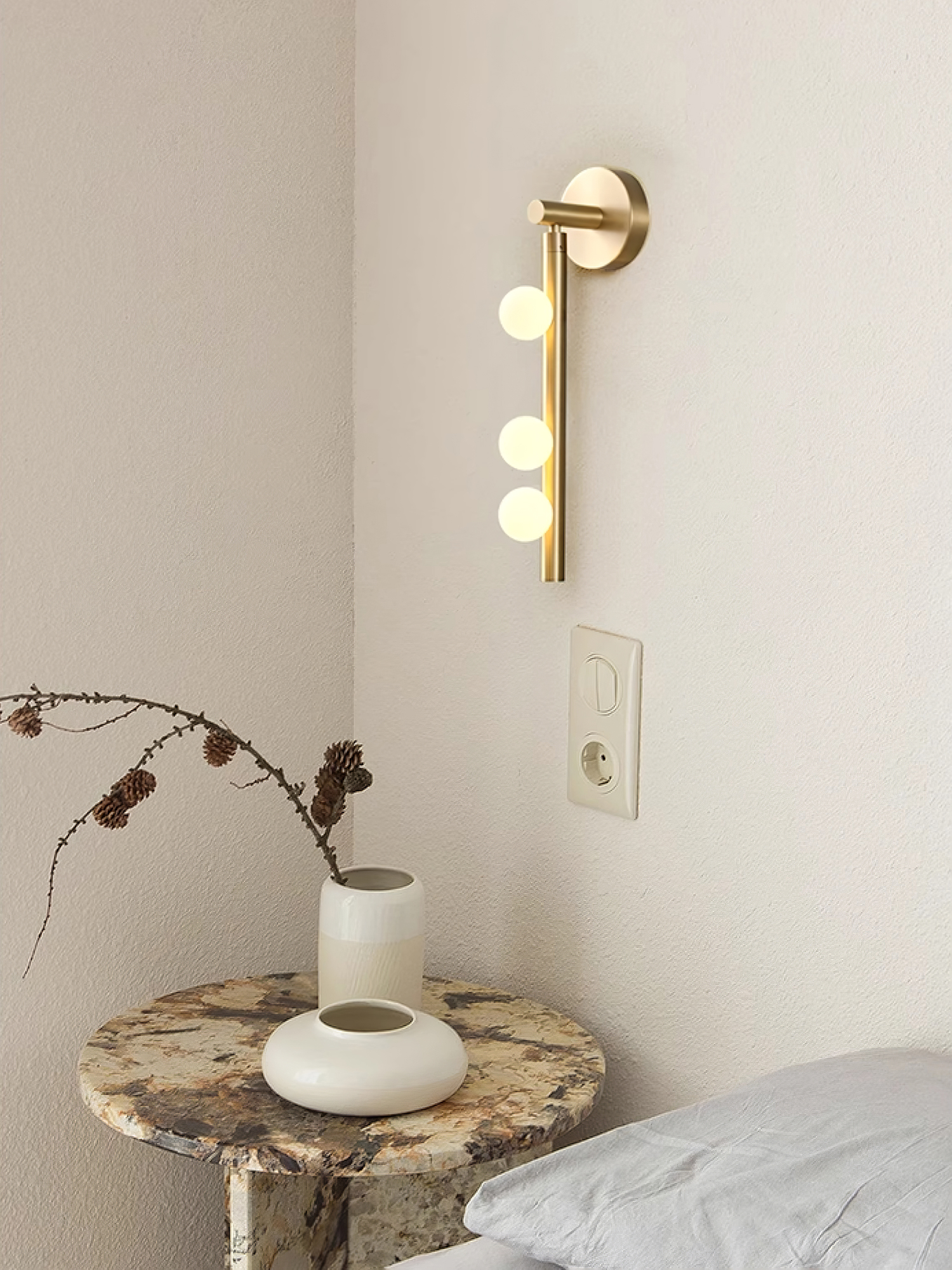 Glasrør Væglampe, Blæste Glasglobusser, Messingfinish, G4 LED