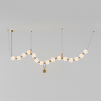 Necklace pendant light configuration diagram of glass globes