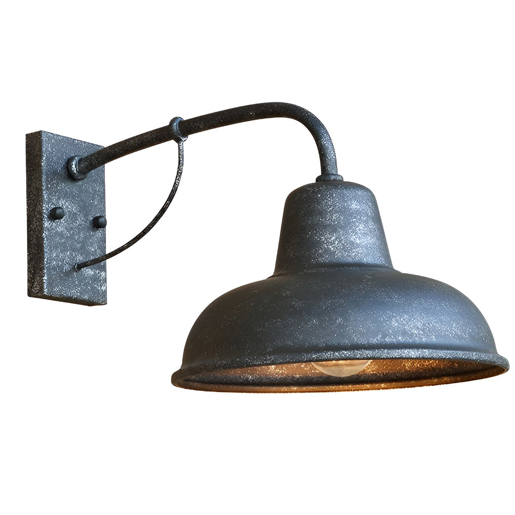 Udendørs væglampe i jern med trompetform, retro industrielt finish