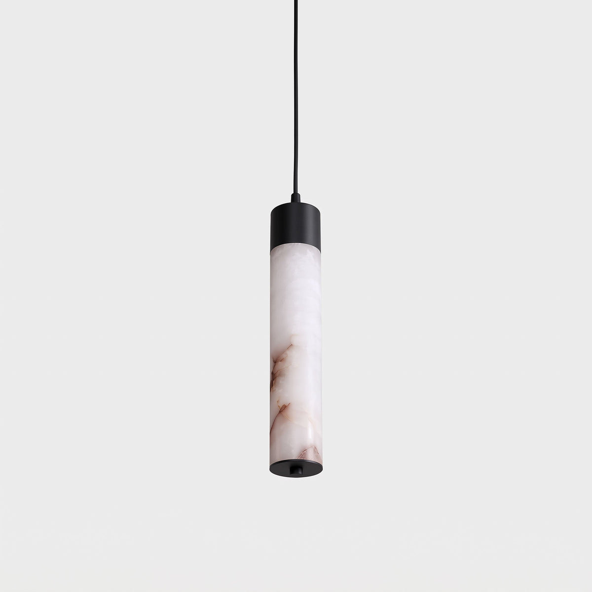 On a plain background, this Clérachic pendant shows a single alabaster tube capped in black.