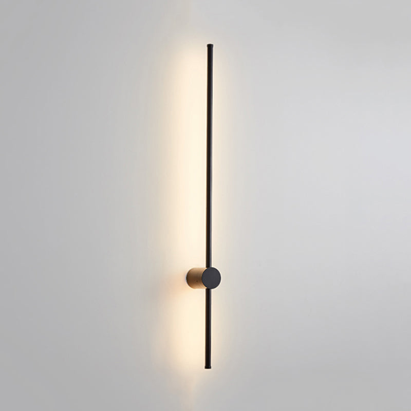 Rotatable Metal Outdoor Wall Lamp With PC Shade, Arisha