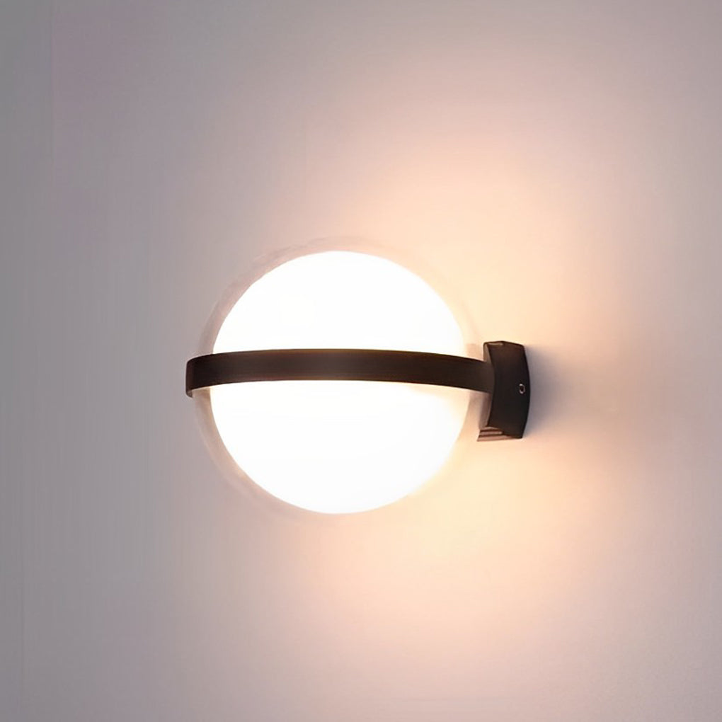 Lampe murale ronde LED Sirea, corps en fer design nordique minimaliste