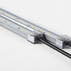 Fitas LED Impermeáveis para Degraus, Corrimãos e Muros de Jardim