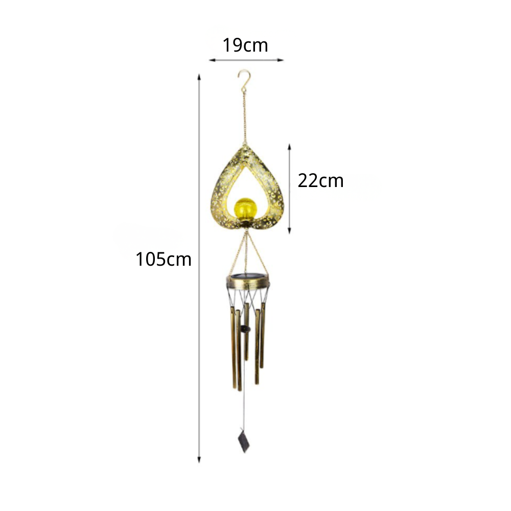 Coração de Ferro Solar com Globo de Vidro LED e Sinos de Vento