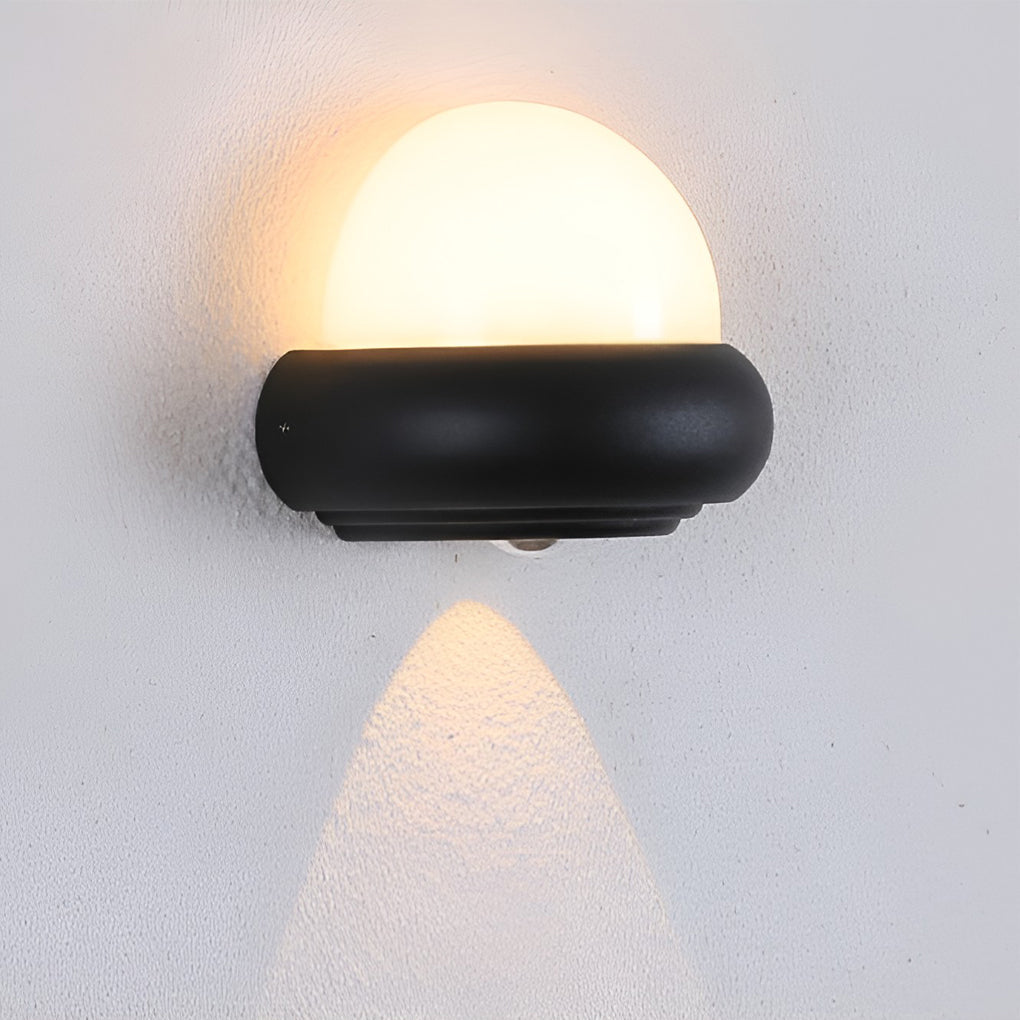 Applique murale extérieure LED en aluminium avec faisceaux haut-bas, design Sturt