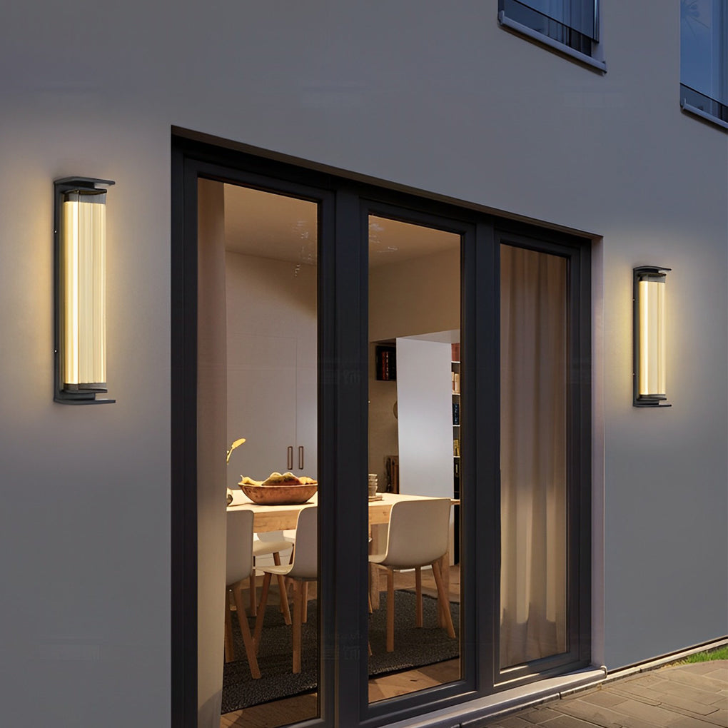 Quenna Modern LED Strip Outdoor Wall Light, Black Stainless Steel Design