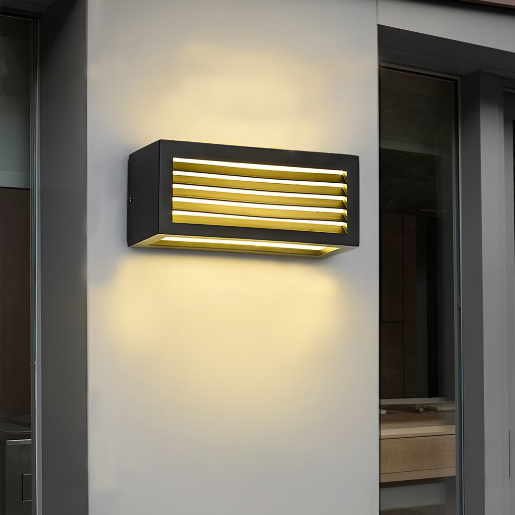 Udendørs væglampe, rektangulær støbt aluminium med LED og PMMA-skærm