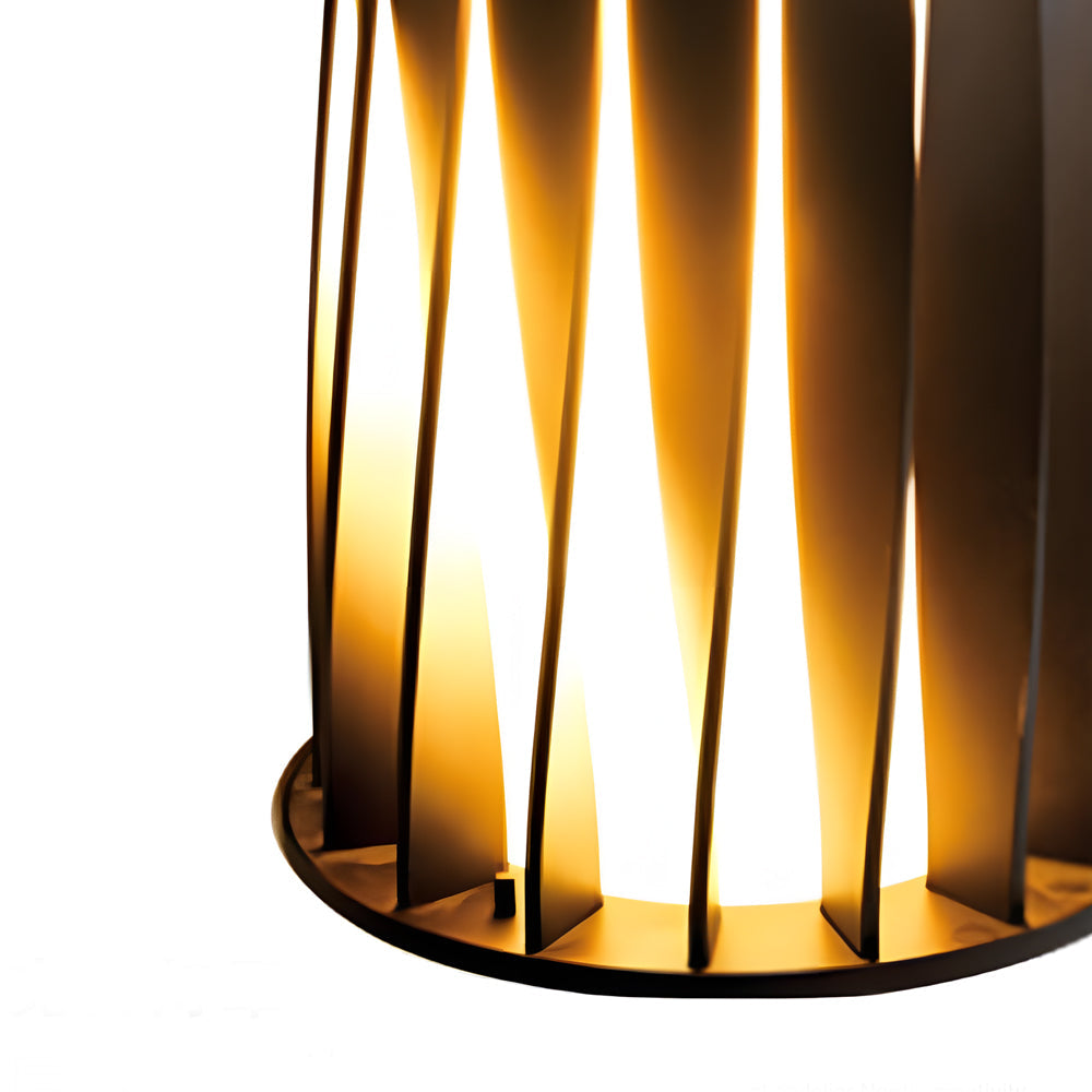 Halvindbygget loftlampe med frostet akrylskærm, aluminiumsramme