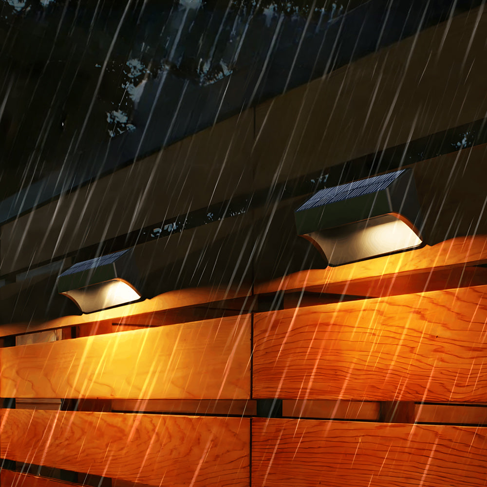 Luz de Parede Exterior Solar Dusk-To-Dawn com LEDs Branco Quente e RGB