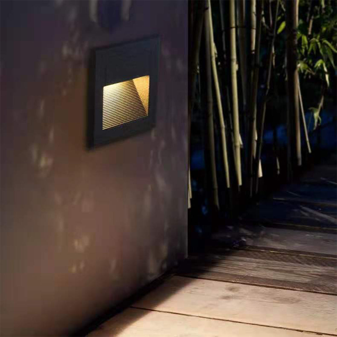 Morga Square Recessed Outdoor Step Light, Black Aluminum Finish