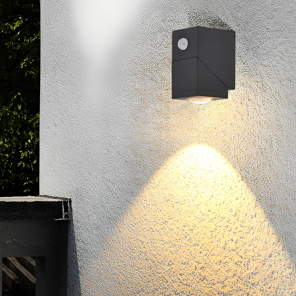 Aluminium væglampe med bevægelsessensor, COB LED, egnet til udendørs brug