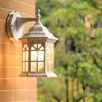 European-Style Aluminum Outdoor Wall Light With Glass Shade