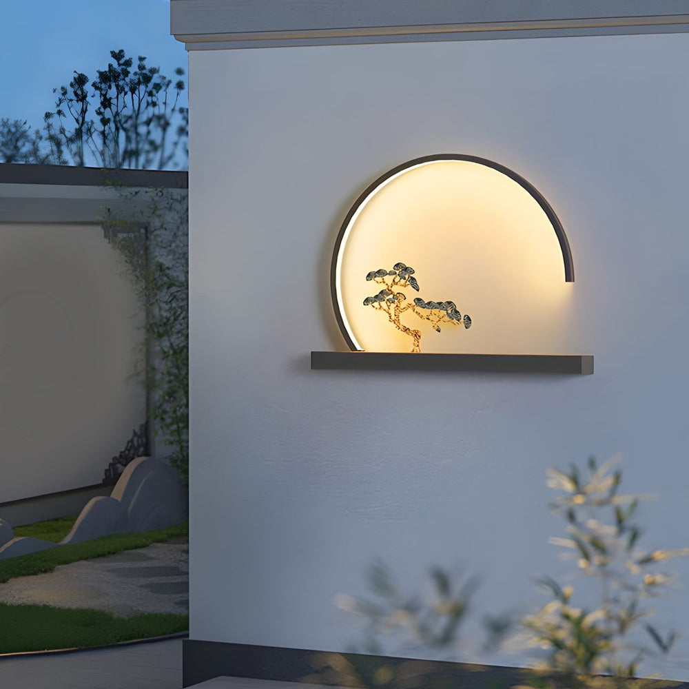 Luz de Parede Solar em Aço, Design Externo com Motivo de Pinheiro, Ada