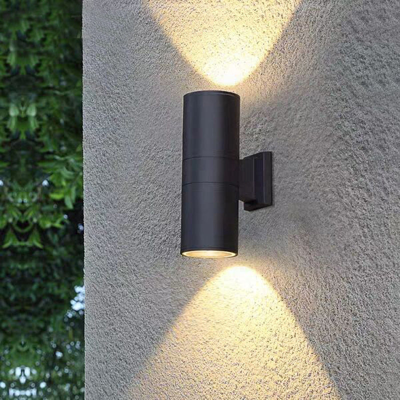 Lâmpada de Parede Exterior Ray em Metal e Vidro, Design LED Minimalista