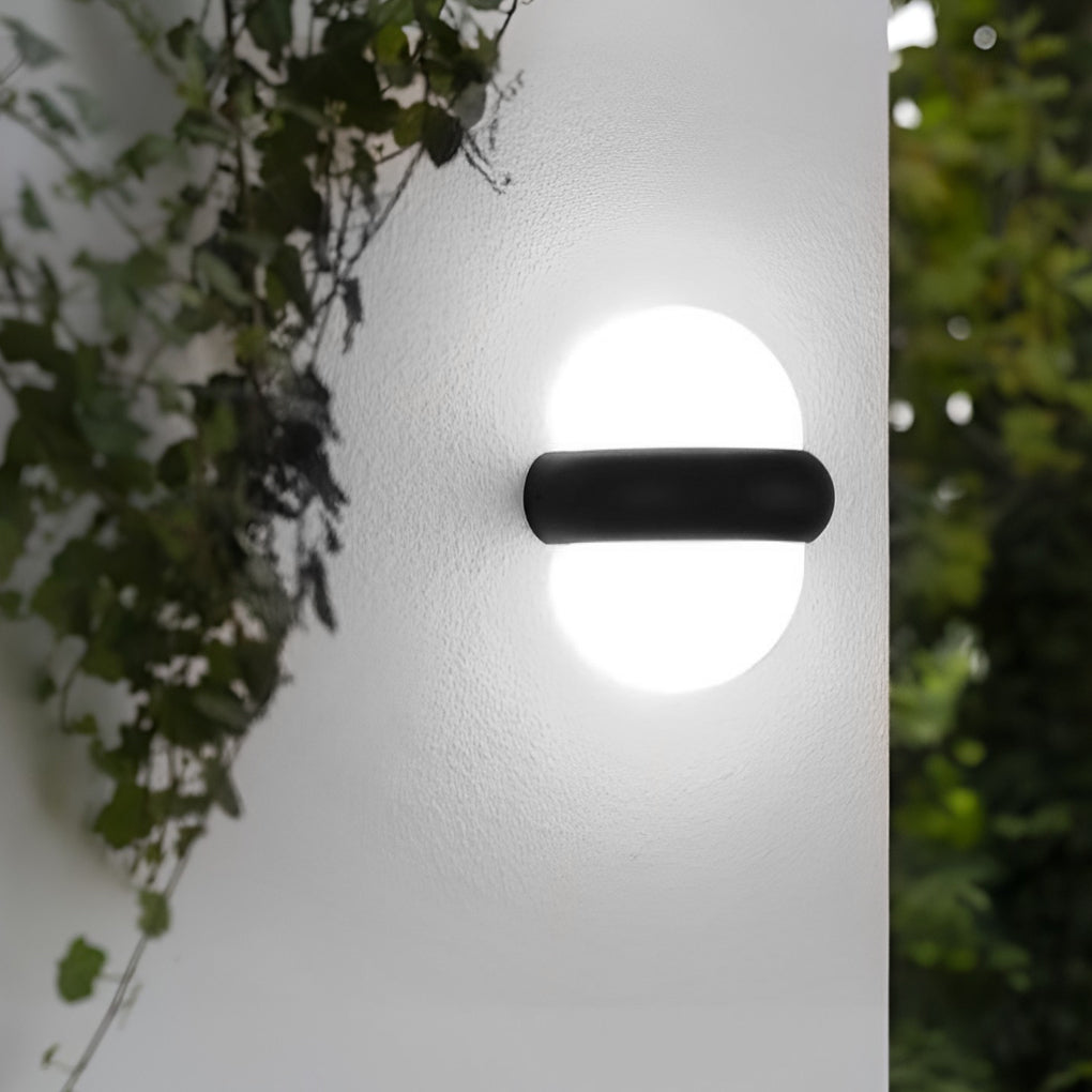 Applique murale extérieure LED en aluminium avec faisceaux haut-bas, design Sturt