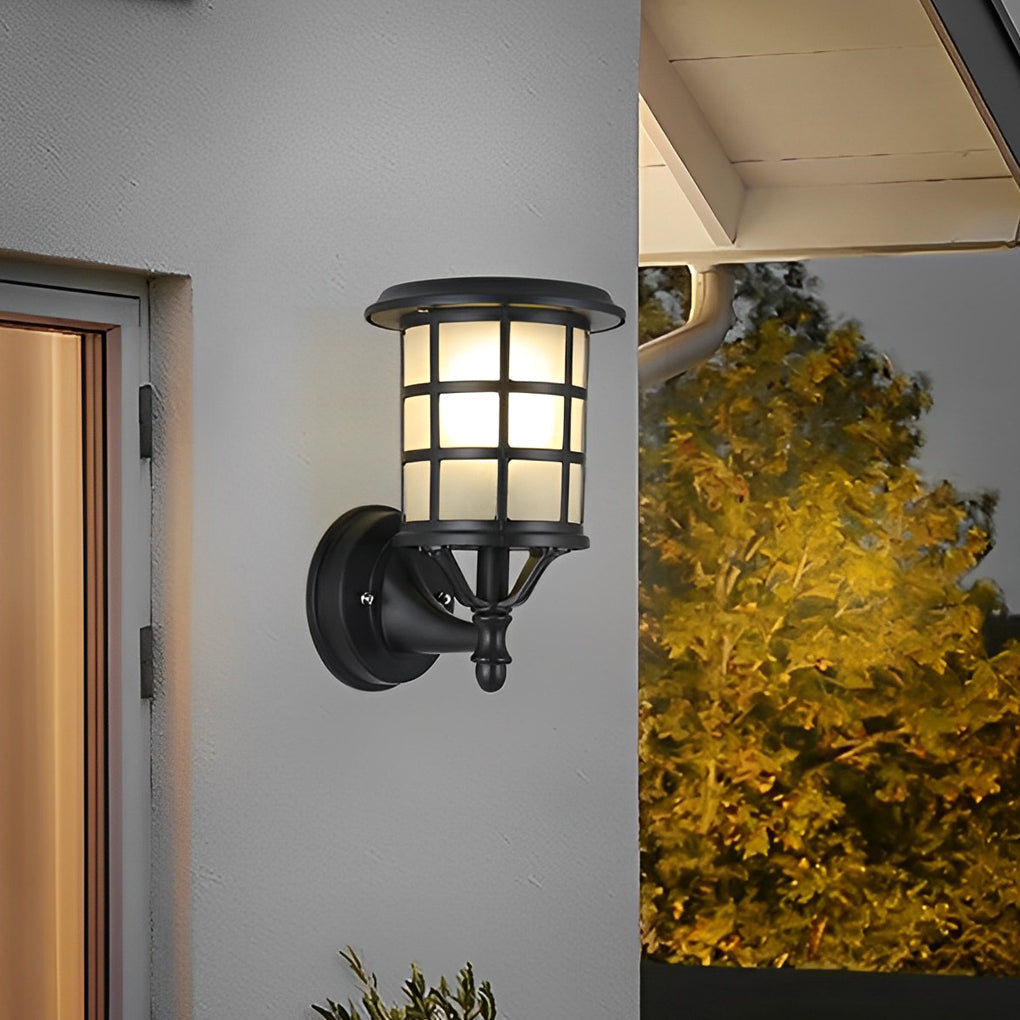 Outdoor Wall Sconce, Lancelot Round Aluminum With Solar LED