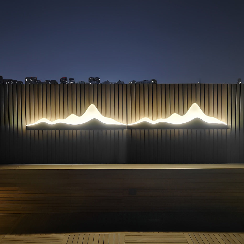 Luz de Parede Moderna em Acrílico para Uso Externo, Design Escultural LED