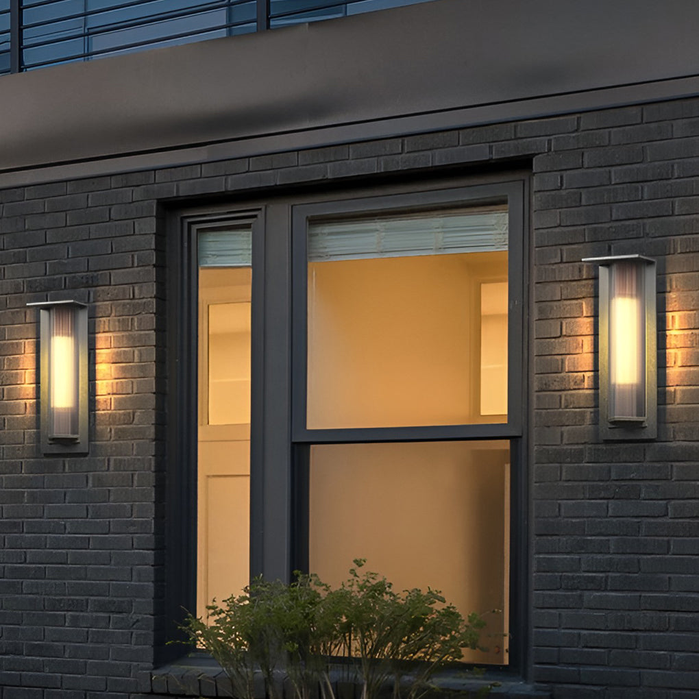Vintage sort aluminiums LED-væglampe til udendørs brug, med solcellemulighed