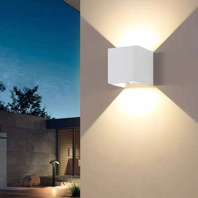 Adjustable Outdoor Wall Light, Weatherproof Metal Sconce