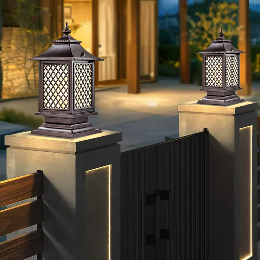 Die-Cast Aluminum Pillar Light, Lantern Shade With 3-Step LED