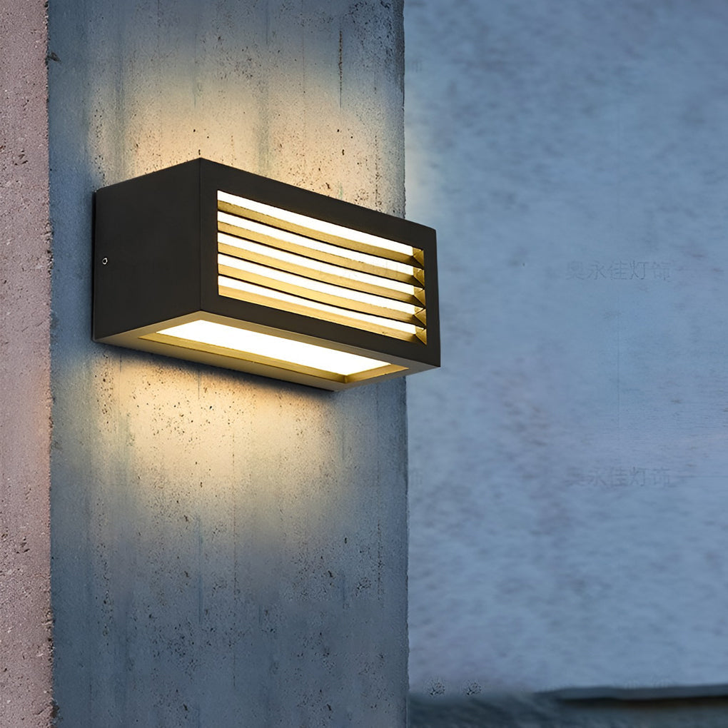 Udendørs væglampe, rektangulær støbt aluminium med LED og PMMA-skærm