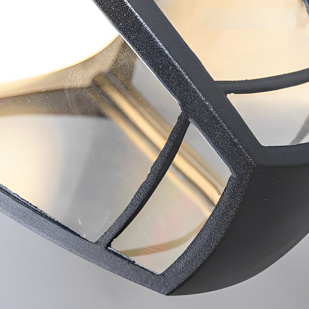 Utendørs vegglampe i aluminium med akrylskjerm, Stuart retrodesign