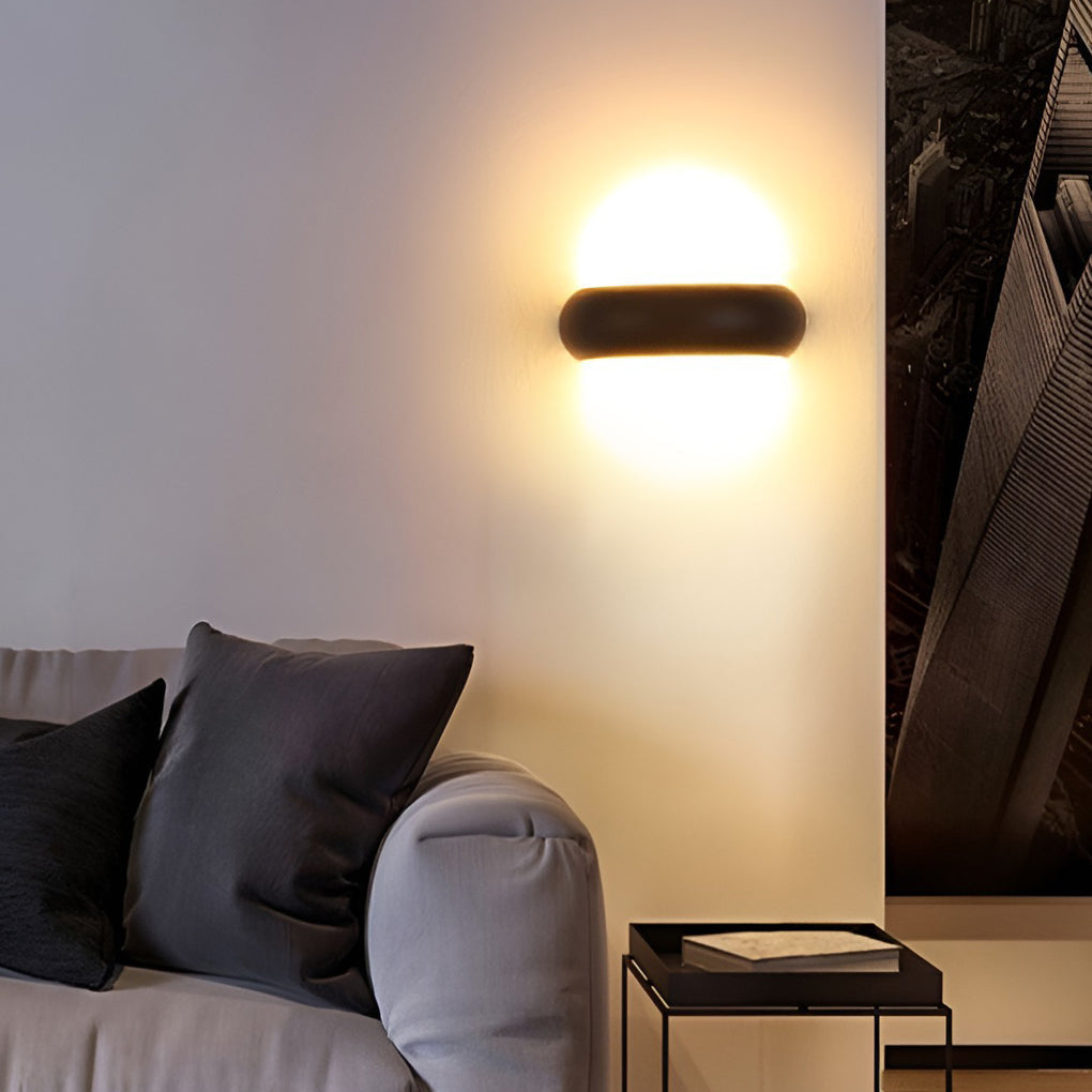Applique murale extérieure LED en aluminium avec faisceaux haut-bas, design Sturt