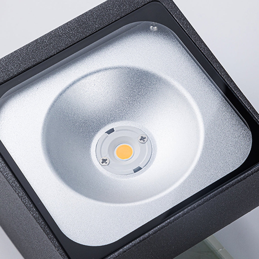 Luz de Parede Exterior em Vidro Industrial, Alumínio Preto Minimalista
