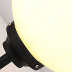 Væglys i støbt aluminium til udendørsområder med 3-trins LED-dæmpning
