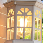 European-Style Aluminum Outdoor Wall Light With Glass Shade