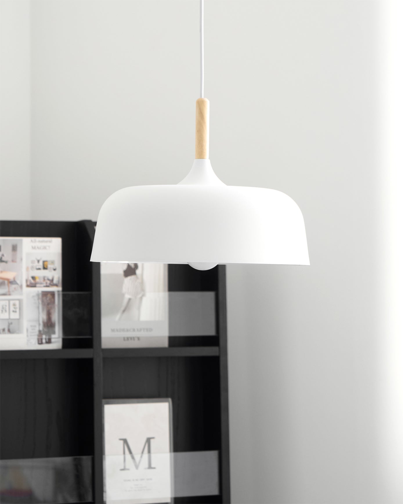 Acorn pendant lamp detail of zinc alloy acorn-cap shade