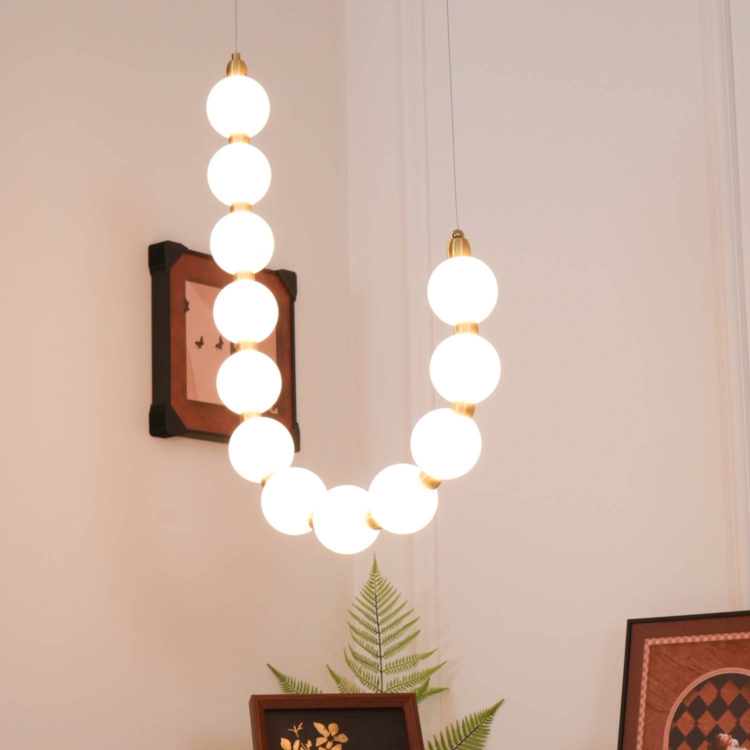 Lysekrone, akryl perle kugler, messing eller krom, integreret LED