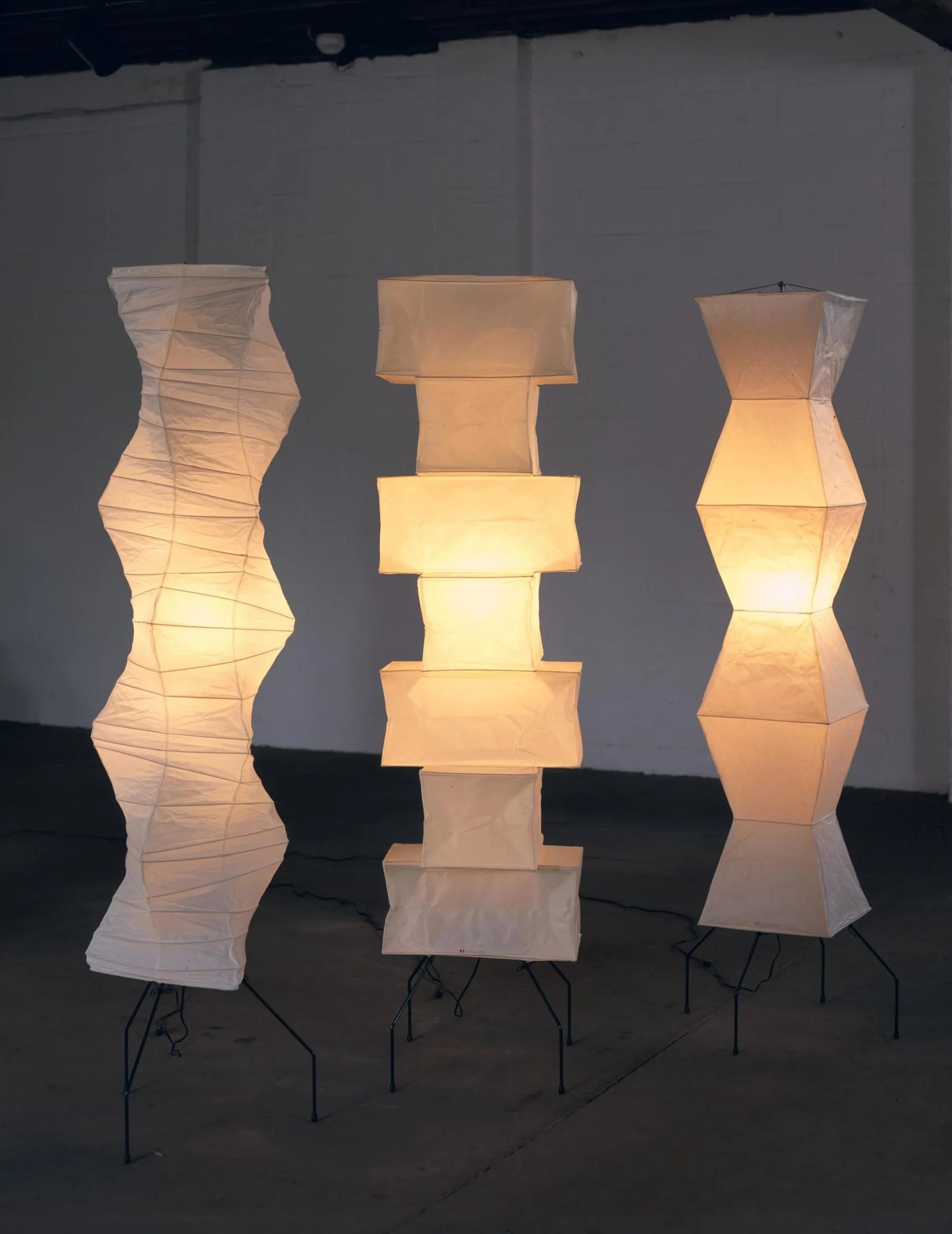 Floor Lamp, Akari Rice Paper Shade, E26/E27, Plug-In, Sculptural