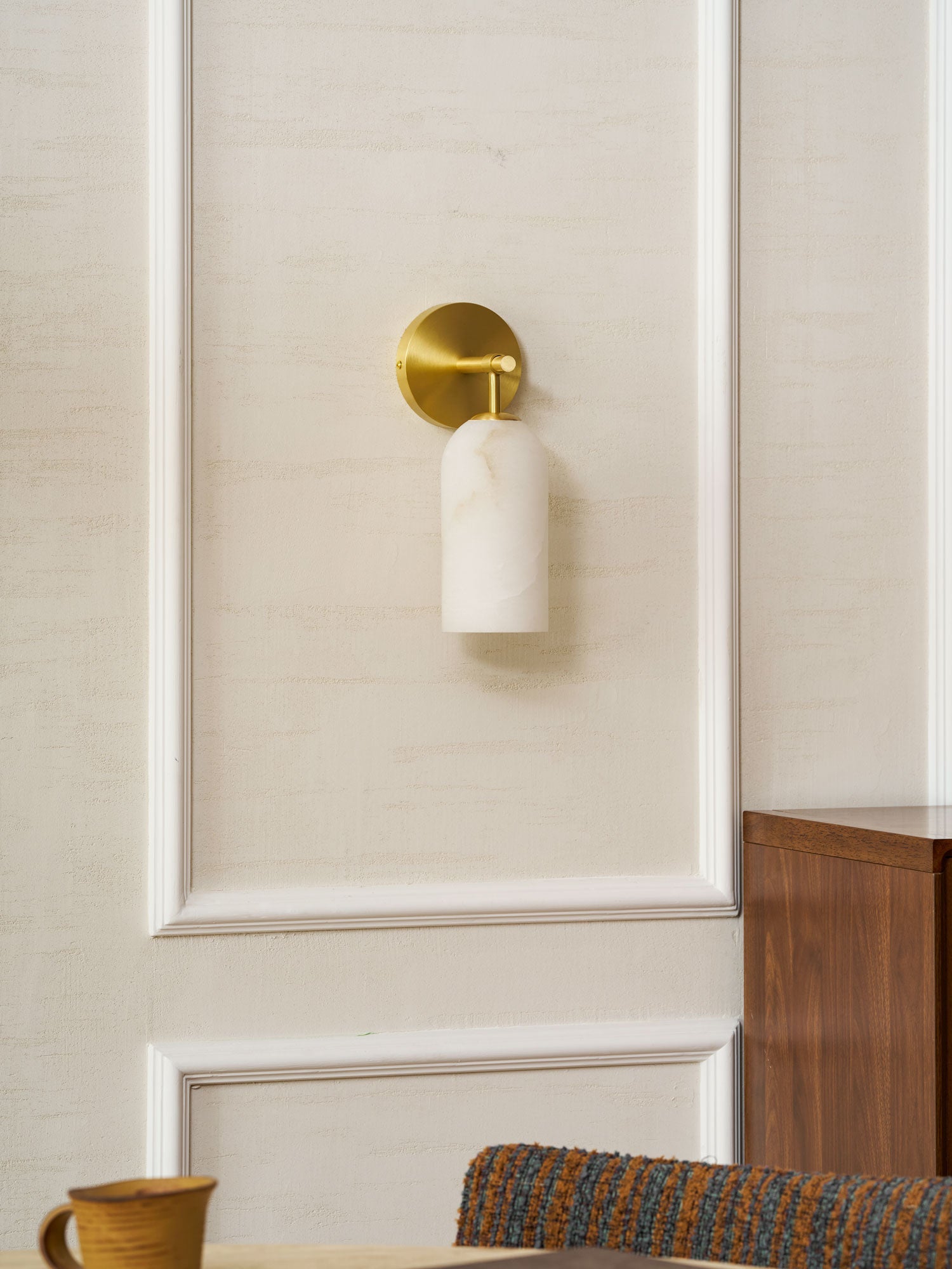Wall Sconce, Translucent Alabaster Cylinder, Brushed Gold, E14