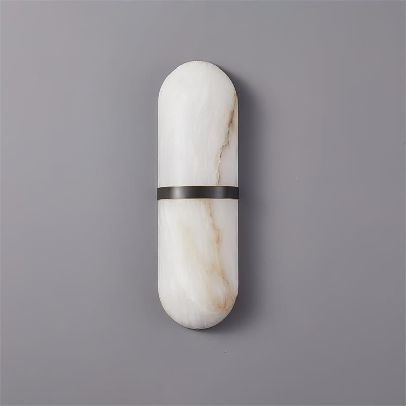 Clérachic wide Ostruvyd alabaster wall lamp in black finish, unlit, its amber vein running the full shade