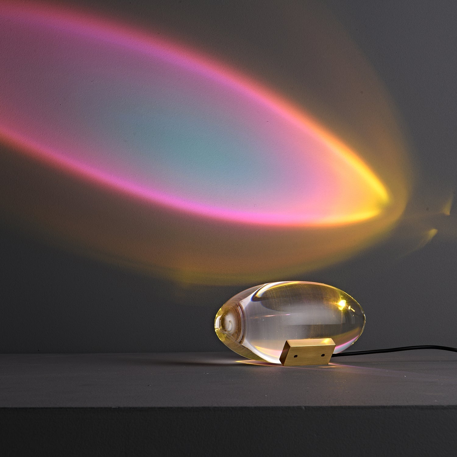 Bordlampe, Atman krystalklar glas oval, kromfod, integreret LED