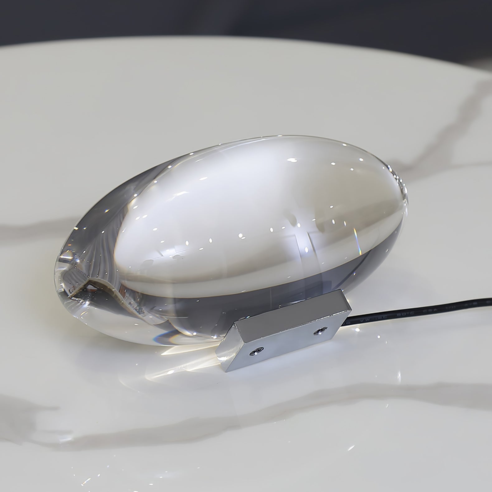 Bordlampe, Atman krystalklar glas oval, kromfod, integreret LED