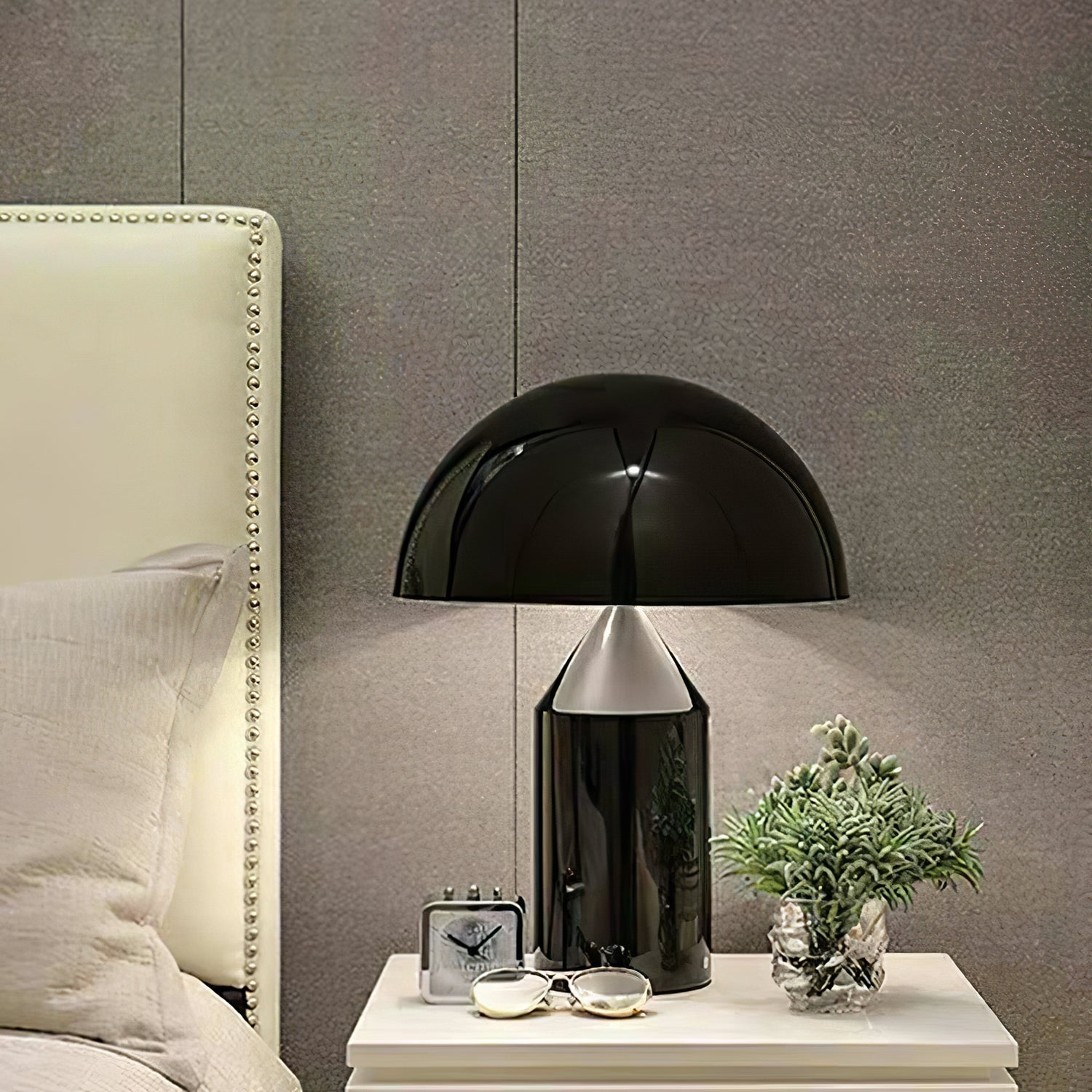 Atollo Table Lamp, Sculptural Metal, Matte or Bright Finish, G9/E14