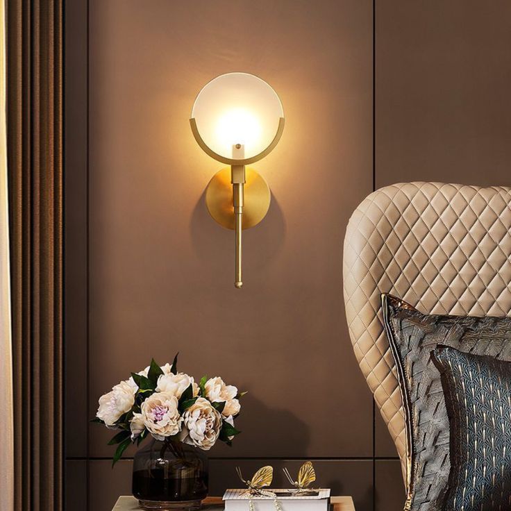 Kristy Alabaster Wall Sconce, Brass Frame, Two Heights, E14