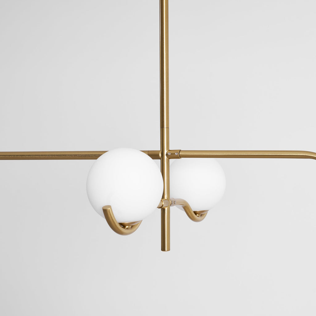 Baer pendellampe, hvide glasskærme, G9 LED, sort eller guld