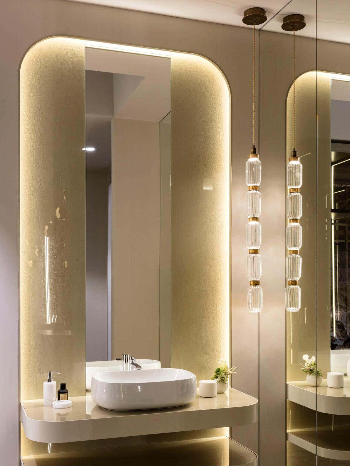 Ballet pendellampe, håndlavet glasskærm, guld, integreret LED