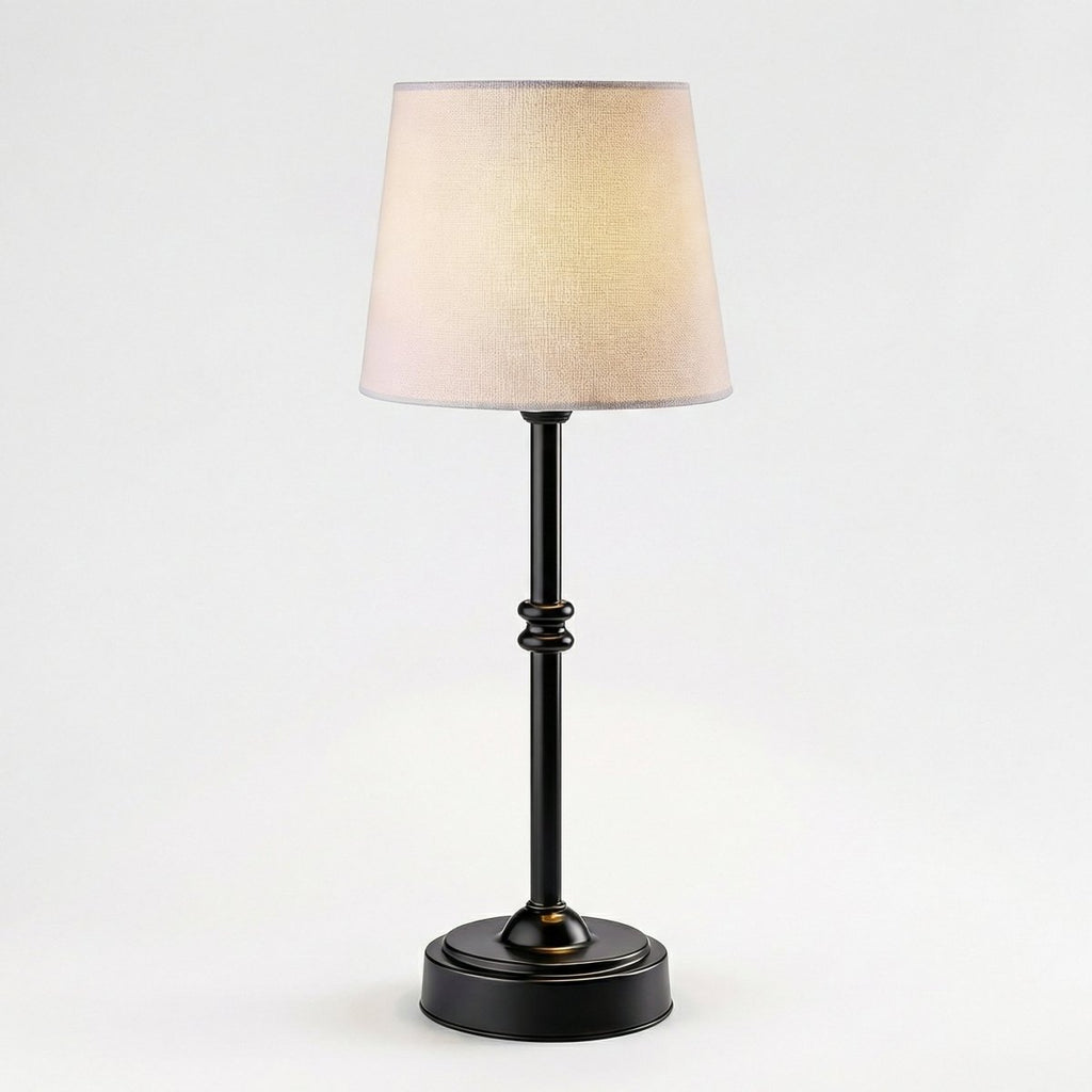 Candeeiro de Mesa em Latão, Abajur de Tecido Cónico, Design Elegante de 18 Polegadas