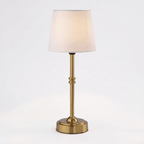 Candeeiro de Mesa em Latão, Abajur de Tecido Cónico, Design Elegante de 18 Polegadas